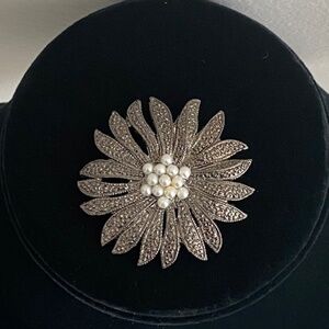 Judith Jack Style Unsigned Faux Pearls Marcasite Flower Brooch